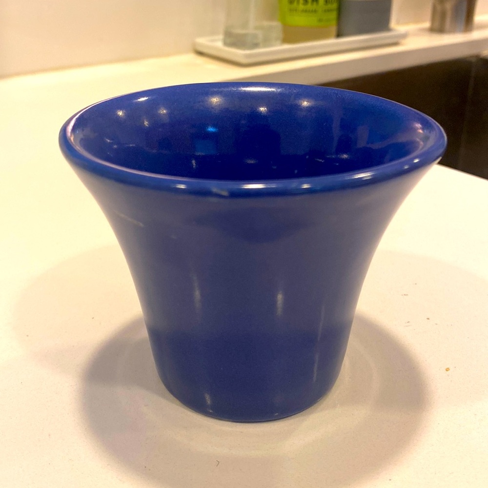 Bauer vintage Spanish pot